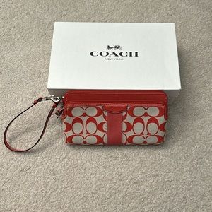 ***NWT - COACH DOUBLE ZIP WALLET WRISTLET***